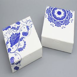 gift packaging box, candy and biscuit gift box, wedding cake gift box is suitable for holiday packaging