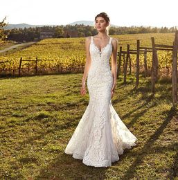 2020 Elegant Ivory Straps Deep V Neck Lace Mermaid Wedding Dresses Full Lace Tulle Summer Beach Wedding Bridal Gowns Illusion Back