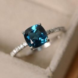 Fashion Desgin Ring Big Square Sky Blue Stone Rings For Women Jewellery Wedding Engagement Gift Luxury Stone Rings