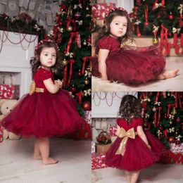 Dark Red Puffy Ball Gown Flower Girl Dresses Short Sleeves Lace Knee Length First Holy Communion Dress Girls Pageant Gowns with Sequined Bow