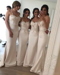 Bohemian Bridesmaid Dresses Spaghetti Straps Mermaid Lace Applique Big Bow Sweep Train Maid of Honour Gown Beach Wedding Guest Wear