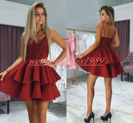 Straps Spaghetti Lace Short Homecoming Dresses Tiered Satin Knee Length Cheap A-Line Short Prom Dress Juniors Cocktail Party Club Wear