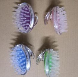 Round the silicone head massager to wash brush massage scalp itching bath germinal plastic head meridian comb 000