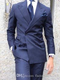 Popular Double-Breasted Groomsmen Peak Lapel Groom Tuxedos Groomsmen Best Man Suit Mens Wedding Suits Bridegroom (Jacket+Pants+Tie) B350
