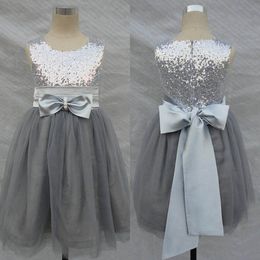 Sparkly Gray Flower Girl Dresses Sequins Bow Sash Tulle Floor Length Girls Pageant Dress Party Gowns Custom Size