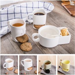 Simplicity white Ceramic Biscuit Cups Creative human face Cookies milk Cups Bottom Storage Mugs T9I00120