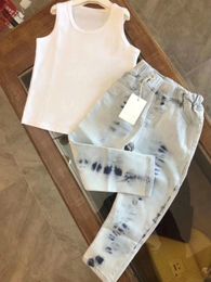 Nya Hot Solid Boys Jeans Kids Kläder Rushed Sommar Ljusfärgade Pojkar Mode Jeans Barnbyxor Vår Baby Boy Kläder