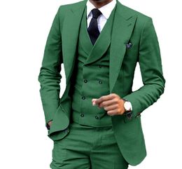 Brand New Green Groom Tuxedos Peak Lapel Groomsman Wedding Tuxedos Fashion Men Prom Jacket Blazer 3 Piece Suit(Jacket+Pants+Tie+Vest) 881