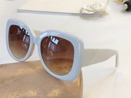 Luxury- New fashion for women designer sunglasses big square frame simple popular elegant style Sunglasses protection top quality eyewear