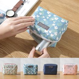 2021 Fashion Mini Purse Travel Wash Bag Toiletry Make Up Case Sweet Floral Cosmetic Organiser Beauty Pouch Kit Makeup Pouch1289S