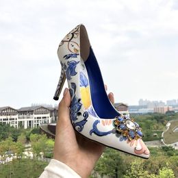 Shipping Diamond Free Stiletto High Heels Pillage Pointed Toes Paisley Printed Rose Flowers Dress SHOES Party Wedding Colours