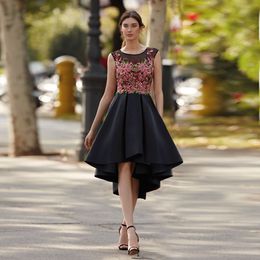 Fashion High Low Mother Of The Bride Dresses Sheer Jewel Neck Flowers Appliqued Evening Gowns Knee Length Beaded Wedding Guest Dress