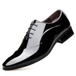Square Head Quality Patent Leather Shoes Men Formal Dress Shoes 2019 Spring Business Elegant Office Shoe Black Wedding Shoes