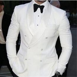 Two Pieces White Evening Party Men Suits 2019 Shawl Lapel Double Breasted Trim Fit Custom Made Wedding Tuxedos (Jacket + Pants + Bow)