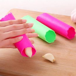 Garlic Peeler Press Cooking Kitchen Peeling Silicone tool Crusher Tools Utensils Food Kitchen Tool Supplies LX1495