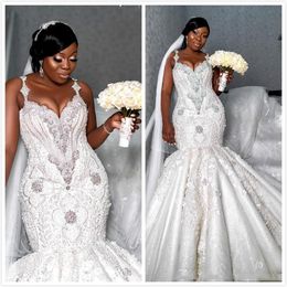 2020 Arabic Plus Size Luxurious Lace Beaded Wedding Dresses Crystals Spaghetti Sexy Mermaid Bridal Gown Vintage robe de mariee