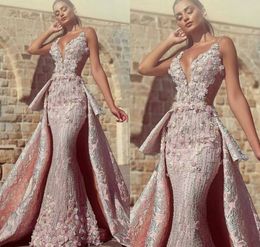 2019 Gorgeous Mermaid Prom Dresses With Detachable Train Deep V Neck Lace 3D Floral Appliqued Evening Dress Beads Long Quinceanera Gowns