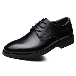 High Quality New Leather Business Dress men's Shoes in Large Size British Formal Dress with Lace-up men's shoes 38-44