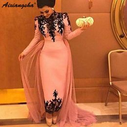 Pink Muslim Evening Dresses 2018 Sheath high neck Long Sleeves Appliques Lace Formal Islamic Dubai Saudi Arabic Long Prom Evening Gown