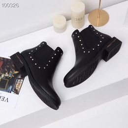 Hot Sale- big designer leather rivet fashion short boots leather wear rubber bottom new ankle boots 35-39