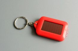 Solar Power LED Schlüsselanhänger Nacht 3 LED-Taschenlampe mit wiederaufladbarem Akku Mini-Schlüsselanhänger Mehrfarbige Taschenlampen