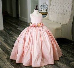 Simple Taffeta Cheap Flower Girl Dresses Hand Made Flowers Little Girl Wedding Dresses Vintage Communion Pageant Dresses Gowns F271