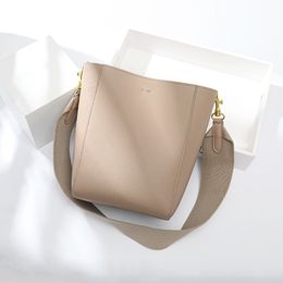 new broadband messenger sangle bucket bag large-capacity small red wild ck leather handbag