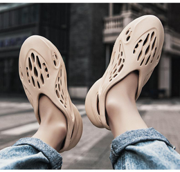 mens wide sandals canada