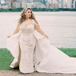 Plus Size Mermaid Long Sleeves Wedding Dresses Jewel Neck Bridal Gowns With Detachable Train Appliqued Trumpet Overskirt robe de mariée