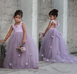 Setwell Lavender Flower Girls Dresses Hand Made Flowers Backless Arabic Girl Pageant Dress Custom Made Tulle Girl Dress