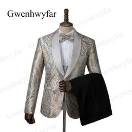 Gwenhwyfar Top Quality Men suits Silver 2019 Custom Design Rock Stratum Jacqaud Formal Suits Men Wedding Party Suits 3 Pieces