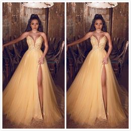Elegant Yellow Prom Dresses Sweetheart Lace Appliques Side Split Evening Dresses Sexy Ruffles Party Wear