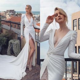 2020 Charming High Slit Mermaid Wedding Dresses with Long Sleeves Lace Applique Beaded Court Train Ruched Wedding Bridal Gowns Plus size