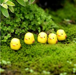 2019 Garden DIY Decoration Artificial Mini Animals Resin Craft Cock Yellow Chick Combination Bonsai Figurine Fairy Micro Landscape Ornament