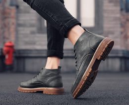 Use su favorito Tienda De Descuento Botas de lluvia Mujer Hunter Balmoral  Side Adjustable 3mm Neoprene ### en 2021