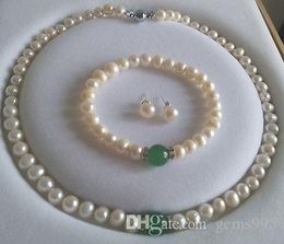 Natural White Akoya Pearl &Green Emerald Bracelet Necklace Earrings Jewellery set