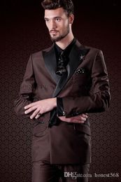 Cheap And Fine Double-Breasted Groomsmen Peak Lapel Groom Tuxedos Men Suits Wedding/Prom/Dinner Best Man Blazer(Jacket+Pants+Tie) A620