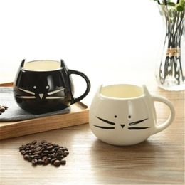 Preferencia HELLOYOUNG CAT lindo taza de café de la leche de animal Taza de cerámica Café creativo de la porcelana Taza de té agradables Regalos