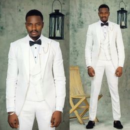 Custom Made White Groom Wear Wedding Tuxedos Man Suits Blazer 3Pieces Slim Fit Male Jacket Trousers Vest Peaked Lapel Best Man Prom Party