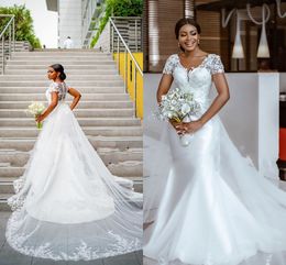 2020 Amazing Afrian Wedding Dresses Detachable Train Short Sleeve Nigerlace Florla Lace Scoop Hollow Back Wedding Gowns Bridal Dress Long