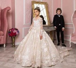 Champagne Flower Girl Dresses For Weddings Jewel Neck Laces Flowers Long Sleeves Court Train Little Kids Baby Gowns First Communion Dresses