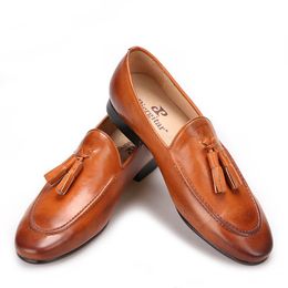 Two Colours men genuine leather shoes with leather tassel men handmade smoking slippers wedding and party men loafers