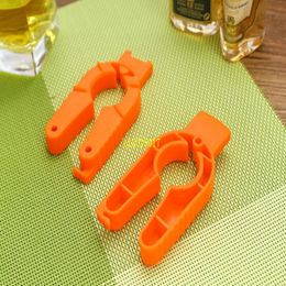 free shipping Outdoor Camping Simple Bottle Opener Multi Function Beverage Can Openers Camp Kitchen Small Tools Portable Opener