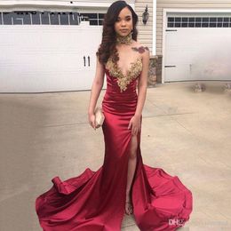 Elegant Burgundy African Mermaid Prom Dresses for Black Girls High Slit Beaded Gold Lace Appliques Long Party Dress Evening Gowns Custom