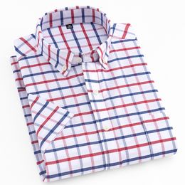 Fashion-Men's Standard-fit Short Sleeve Dress Shirts Patch Chest Pocket Summer Casual Solid/plaid/striped Button-down Collar Tops Shirt