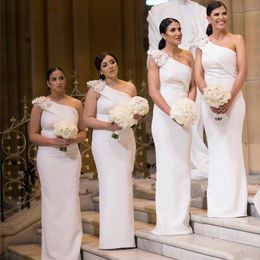 Modest One Shoulder Bridesmaid Dresses with Appliques Mermaid Wedding Party Dress Vestidos De Fiesta Maid of Honor Gowns