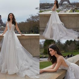 Beach Wedding Dresses Deep V Neck Lace Boho Bridal Dress Applique Backless Tiered Tulle Bohemian Wedding Gowns