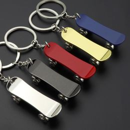 Skateboard Key Chain Metal Keychain New Scooter Advertising Promotional Gifts Key Ring Keyring Pendant Car Key Holder 5 Colours