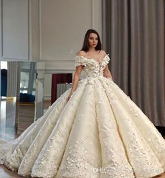 Princess Ball Gown Off the Shoulders Wedding Dresses Glamorous Luxurious Appliques Church Formal Bride Bridal Gowns Plus Size Custom Made