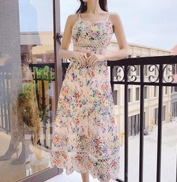 vacation dresses canada